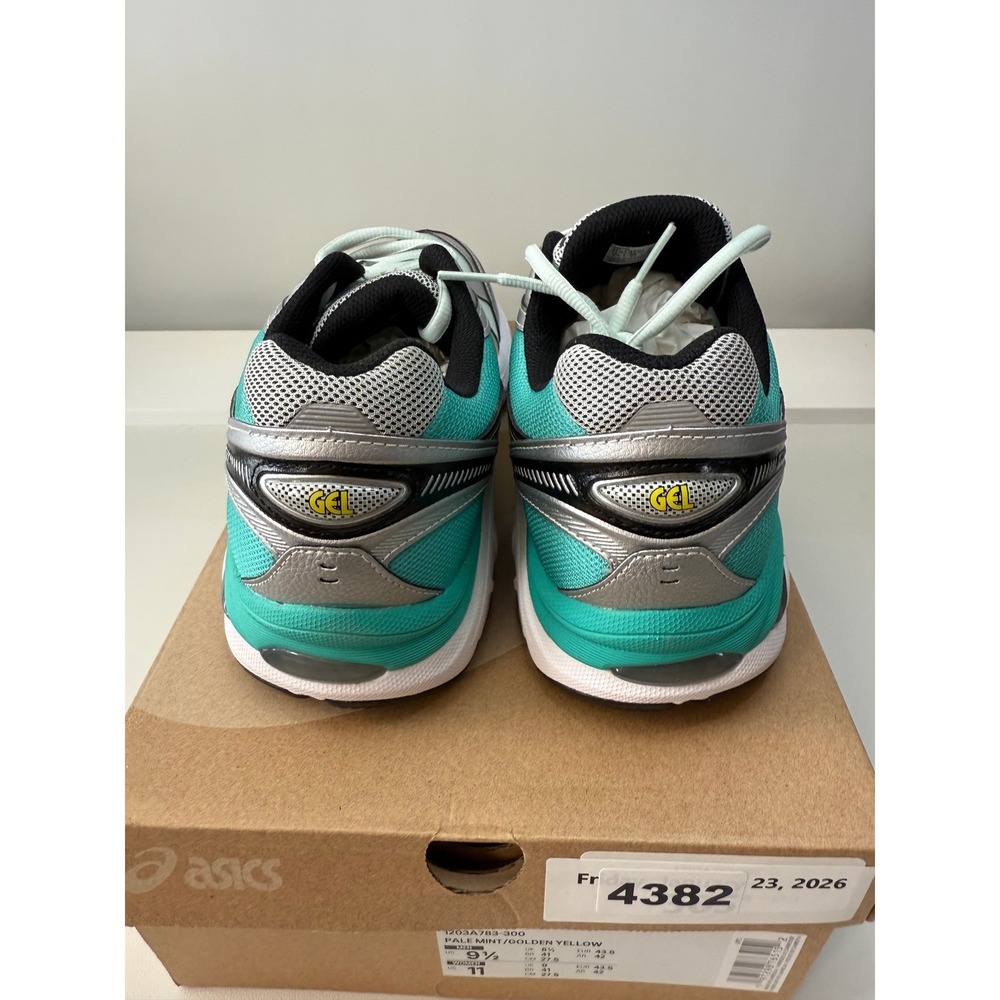 ASICS GT 2160 Pale Mint Golden‎ Yellow Running Sneakers Mens 9.5 Womens 11 New - Picture 6 of 9